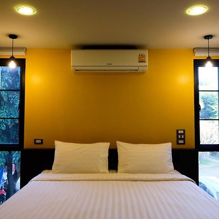 Hostel Werun Nimbly Chiang Mai Exterior foto