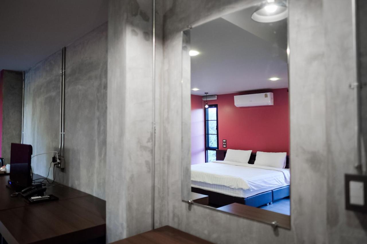 Hostel Werun Nimbly Chiang Mai Exterior foto